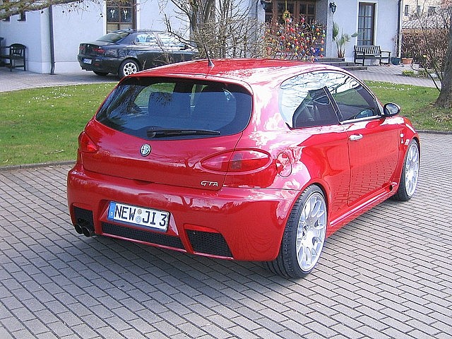 img08910.jpg