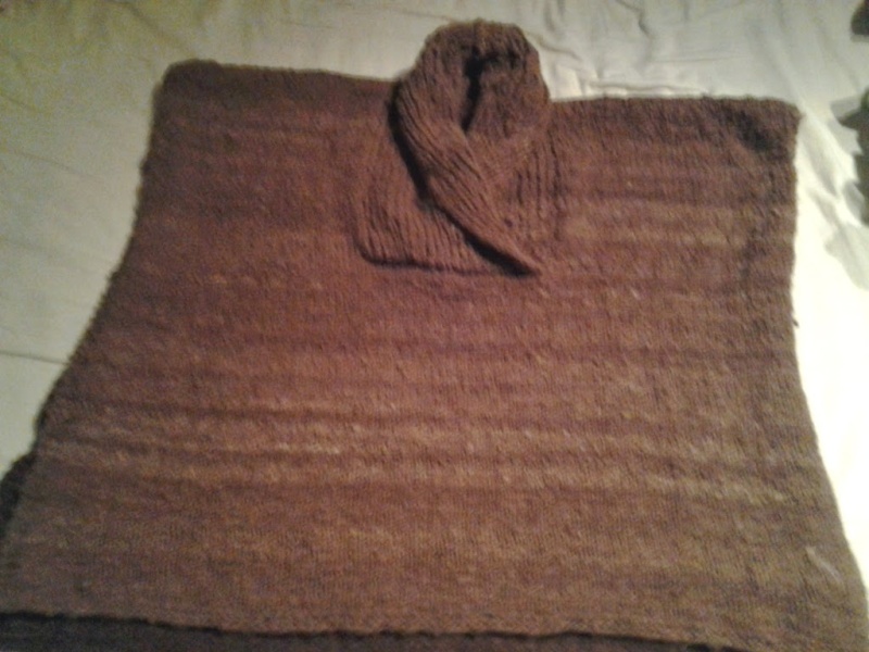 http://i58.servimg.com/u/f58/15/94/89/59/poncho10.jpg