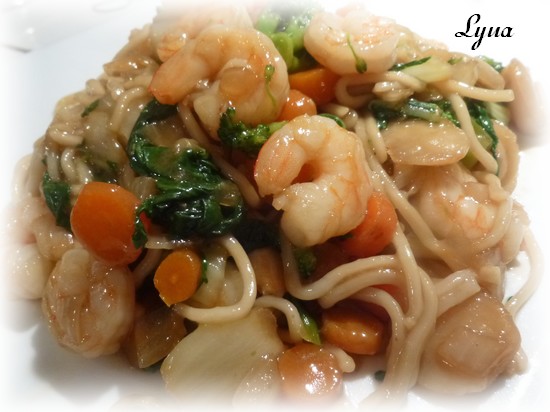 Chow Mein Cantonais Aux Crevettes