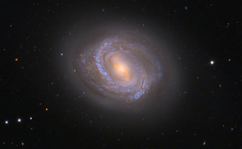 Galaxie spirale barrée NGC 4579