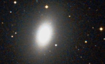 La galaxie elliptique NGC 4621