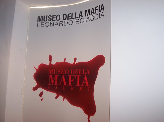 mafia10.jpg