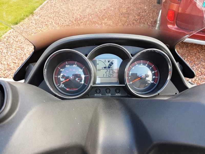 DS125i-2